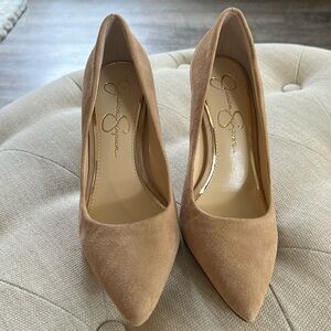 Jessica Simpson Pumps